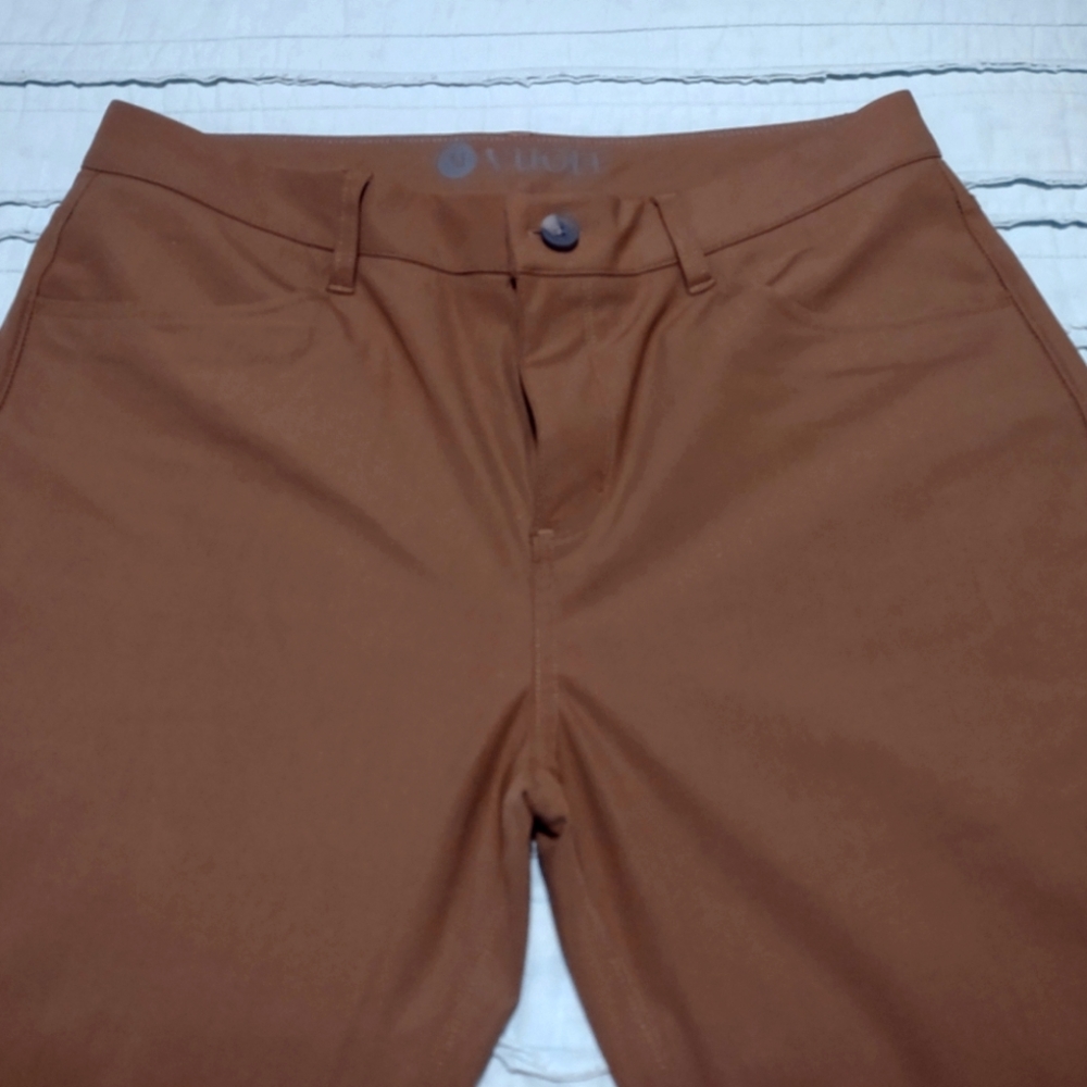 Vuori Men's Meta Pant 33 waist, 34 inseam, Tobacco/Brown/Dark khaki color
